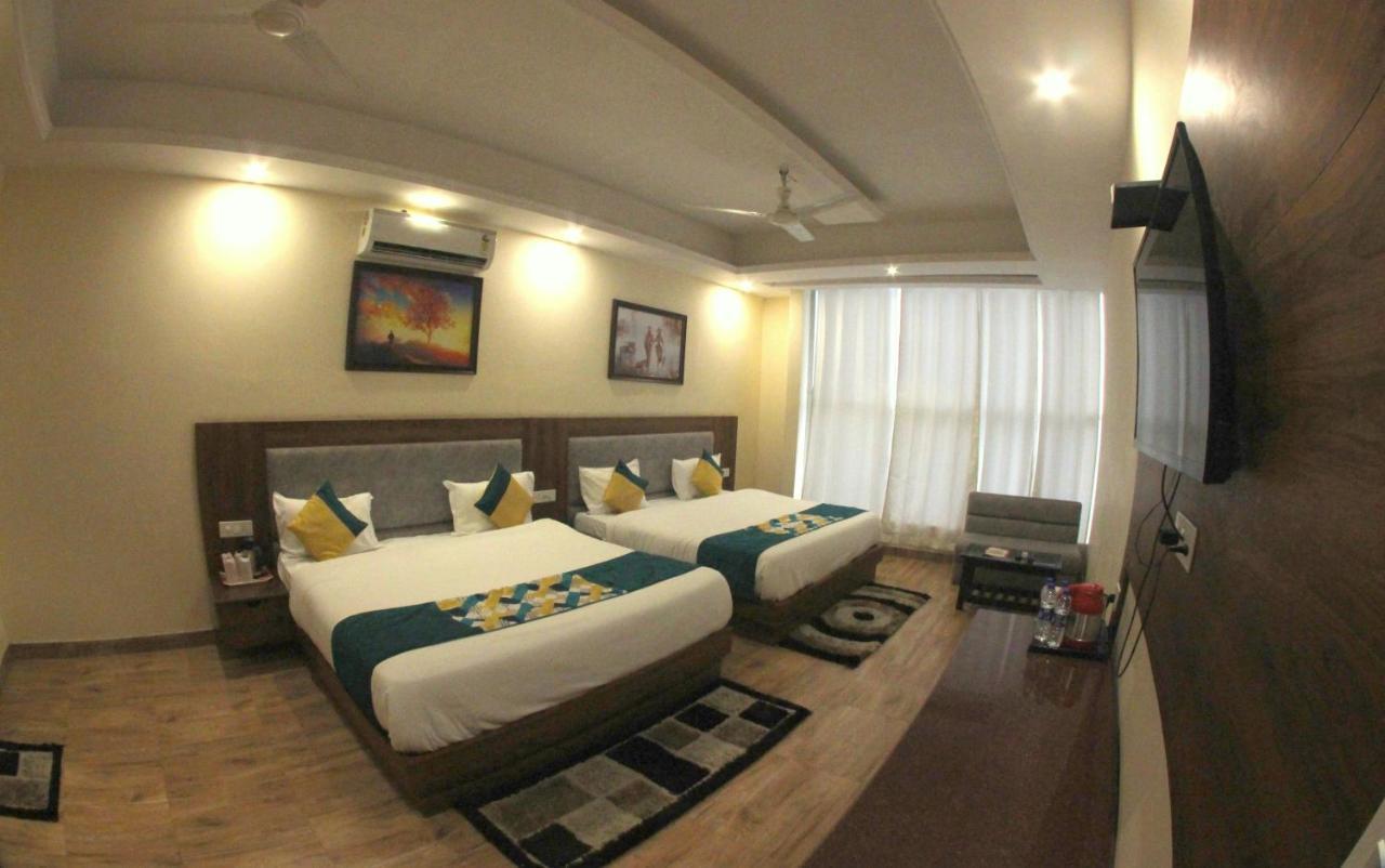 The Royal Bhumesh Hotel Katra  Ngoại thất bức ảnh