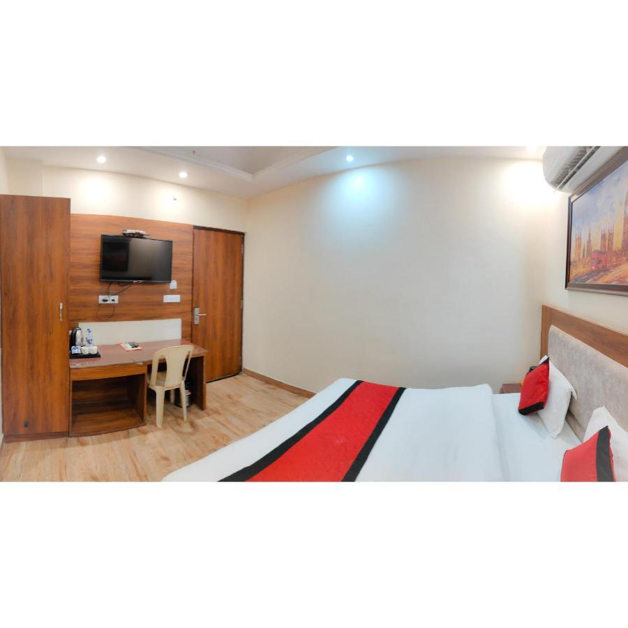 The Royal Bhumesh Hotel Katra  Ngoại thất bức ảnh